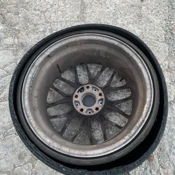 Falken Lastiğin Ani Yarılmasıyla Yaşanan Tehlike Ve Yetersiz Garanti Desteği