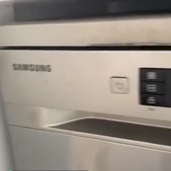 Samsung Bulaşık Makinesinde Renk Değişimi