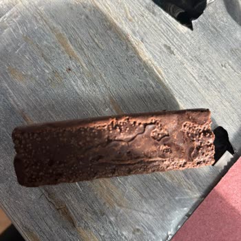 Aldığım Çikolatada Kabarcıklar Vardı, Değişim Talep Ediyorum