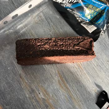 Aldığım Çikolatada Kabarcıklar Vardı, Değişim Talep Ediyorum