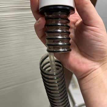 Kiwi 4325 Model Makinenin Hortumu Kısa Sürede Yırtıldı Garanti Kapsamı Dışında Kaldı