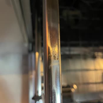 Electrolux Bulaşık Makinesinde Paslanma Ve Teknik Sorunlar, Müşteri Hizmetlerinden Yanıtsızlık