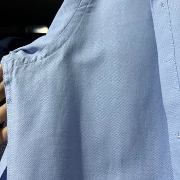 Satın Aldığım Gömleklerde Hızlı Tiftiklenme Ve Firma Dönüş Yapmıyor