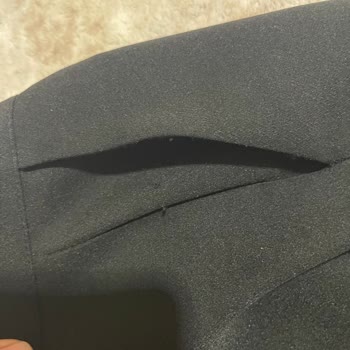 Yeni Alınan Pantolonda Kısa Sürede Tüylenme Ve Mağaza İlgisizliği