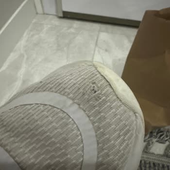 Adidas Garanti Kapsamında Ürün Onarımı Reddedildi ve Red Mektubuna Ulaşılamıyor