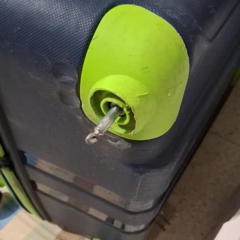 Uçuş Sonrası Kırılan Valizime Yetersiz Çözüm Sunuldu