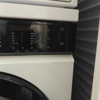 Garanti Kapsamındaki Çamaşır Makinesinde Boya Atması Ve Paslanma Sorunu