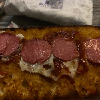 Bol Malzemeli Ekmek Arası Hayal Kırıklığı: Boş Ekmek, Eksik Malzeme!