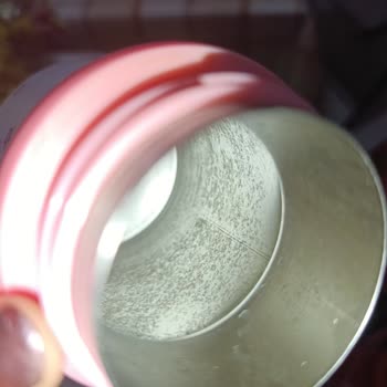 Kullanım Talimatına Uygun Sulukta Metal Lekelenmesi Ve Satıcı İlgisizliği