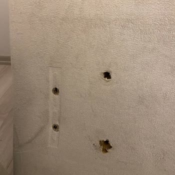 Kurulum Hatası Nedeniyle Zarar Gören Yatak Başlığı İçin Çözüm Bekliyorum