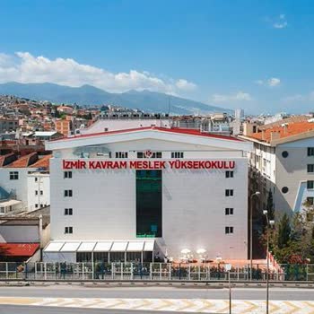 Ders Anlatımındaki Yetersizlik Ve Düşük Eğitim Kalitesi