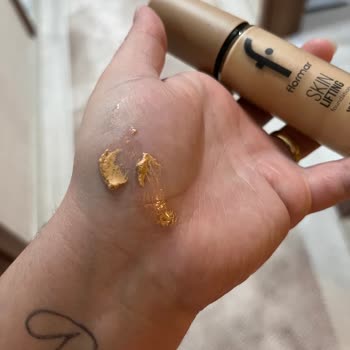 Flormar’dan Aldığım Fondöten Cildime Zarar Verdi Ve Bozuk Çıktı, Değişim Talep Ediyorum