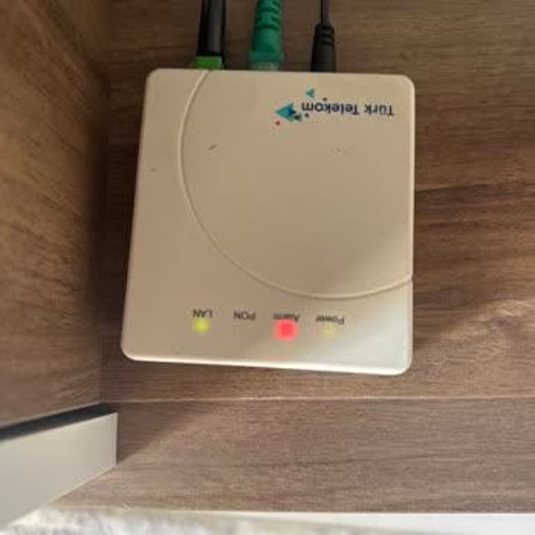 Sürekli İnternet Kopmaları Ve Yetersiz Destek: Sorunum Çözülmüyor!