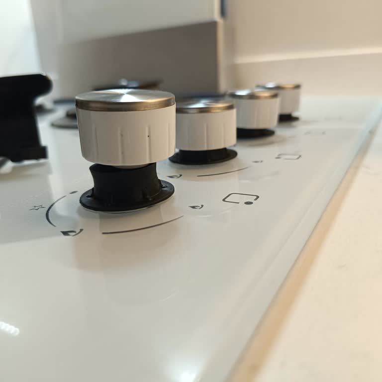 Garanti Kapsamındaki Kumtel Ankastre Ocak Tamirinde Orijinal Parça Sorunu Ve Ücret Talebi