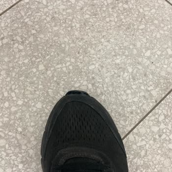 Kısa Sürede Deforme Olan Skechers Ayakkabı İçin Değişim veya İade Talebi