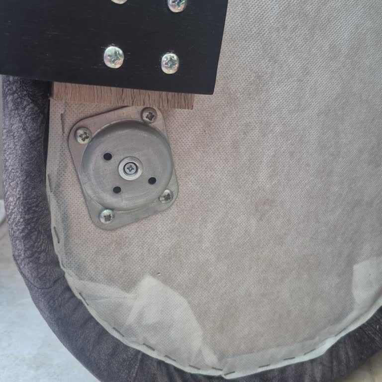 Evkur Masa Sandalye Takımımın Kırık Ayağı İçin Çözüm Bekliyorum