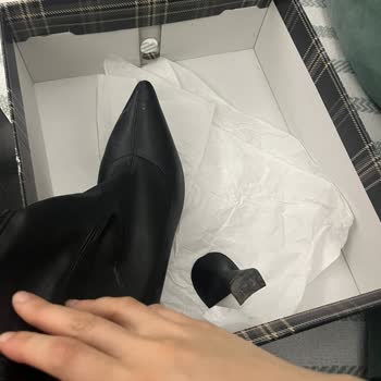 Mammamia Ayakkabı Mağazasından Aldığım Ayakkabılarda Sorun Ve Değişim Talebimin Reddedilmesi