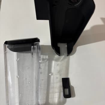 Philips Latte GO Kahve Makinesinin Süt Haznesi Tırnağı 4 Günde Kırıldı