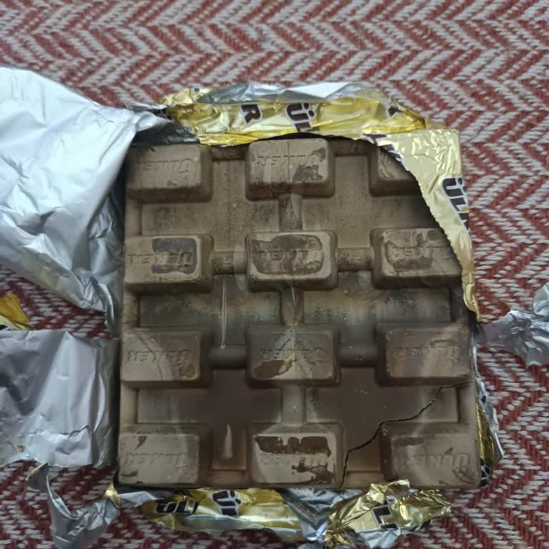 Bayat Görünümlü Çikolata İle Hayal Kırıklığı