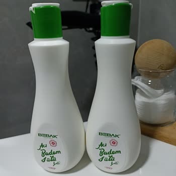 Bebak Acı Badem Sütü Cildimde Sorunlara Yol Açtı, Ürün İçeriği Ve Güvenilirliği Hakkında Yardım Talebi