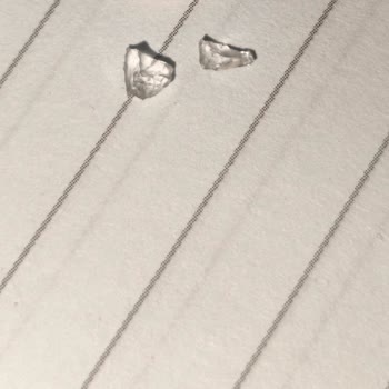 Dondurmanın İçinden Çıkan Cam Parçacıkları Sağlık Riski Oluşturdu