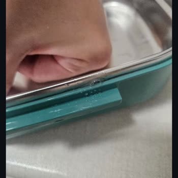 Yemek Kutusunda Sızdırmazlık Sorunu Ve İlgisiz Müşteri Hizmetleri