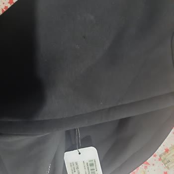 Satın Alınan Sıfır Montta Yırtık Ve Defo Çıktı, Değişim Talebi