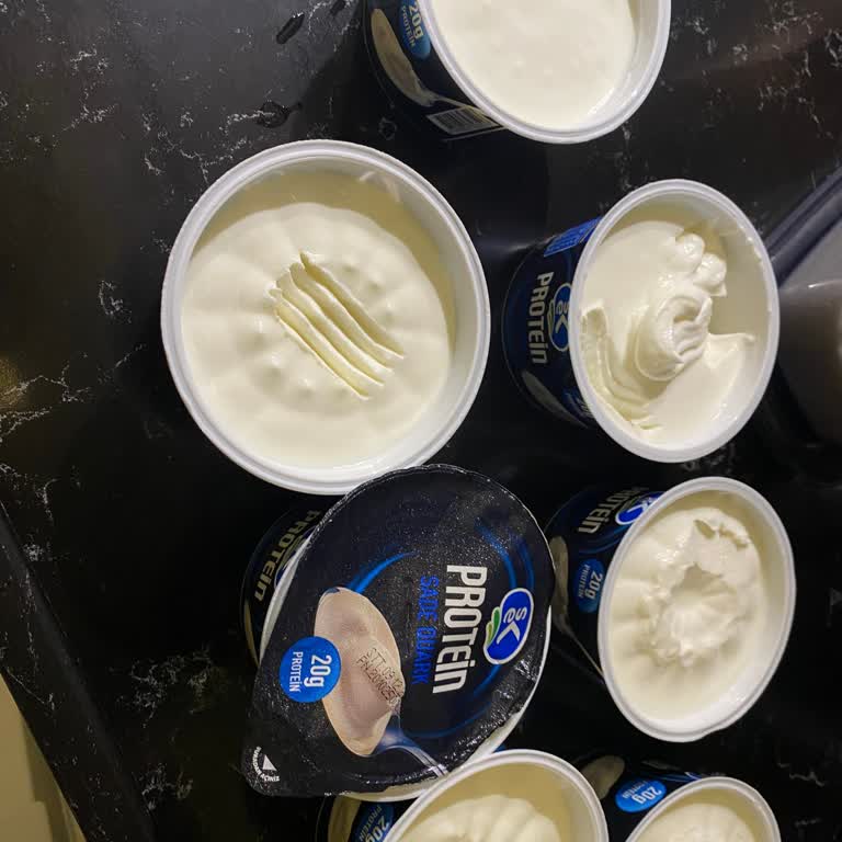 Aldığım Sek Süt Quark Ürünleri Sürekli Bozuk Çıkıyor Ve Firma Dönüş Yapmıyor