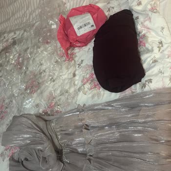 Stilbella’dan Gelen Elbise Görsellerle Alakasız Ve İade Talebim Reddedildi