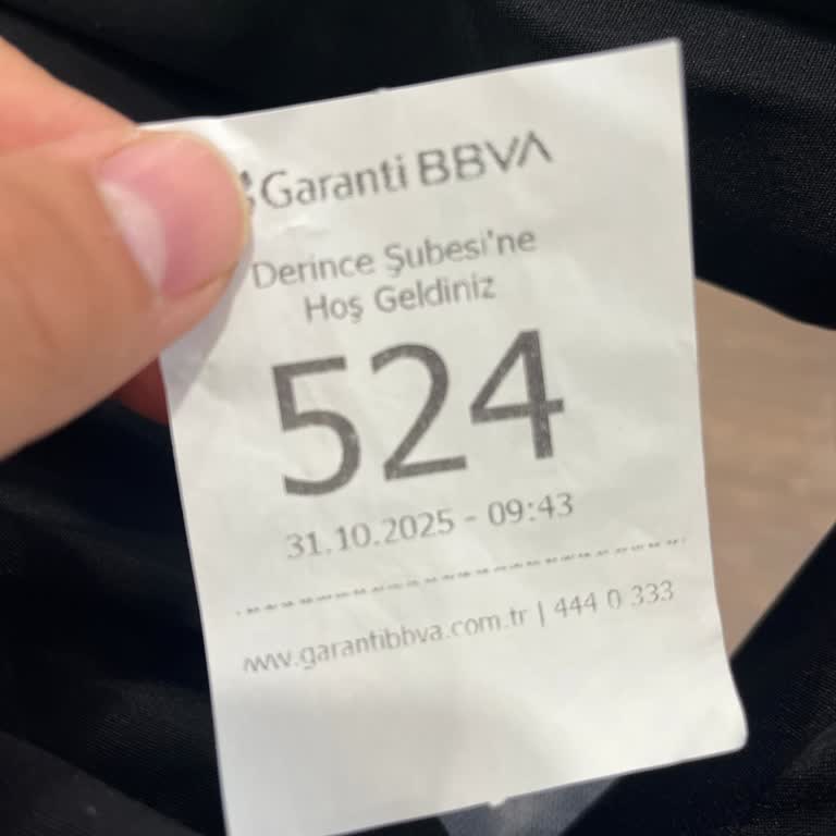 Garanti BBVA Şubesinde Tanıdık Kayırmacılığı Ve Adaletsiz Sıra Uygulaması