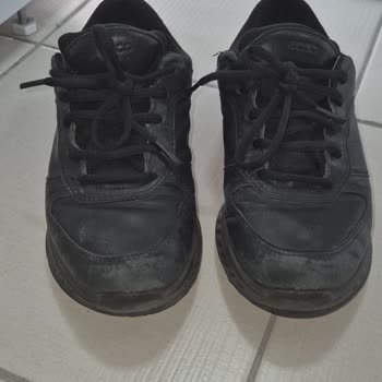 Ecco Ayakkabı'da Taban Atması Ve Deri Deformasyonu Sorunları!