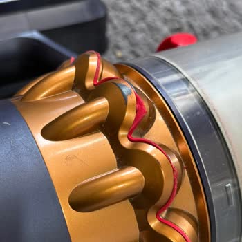 1 Yıl Dolmadan Bozulan Süpürgeye Çözüm Sunulmuyor, İade Talebim Reddedildi