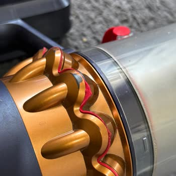 1 Yıl Dolmadan Bozulan Süpürgeye Çözüm Sunulmuyor, İade Talebim Reddedildi