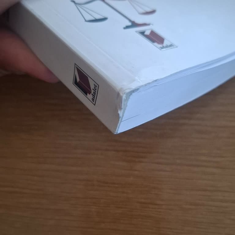 Yırtık Ve Hasarlı Kitap Gönderildi, Hayal Kırıklığına Uğradım