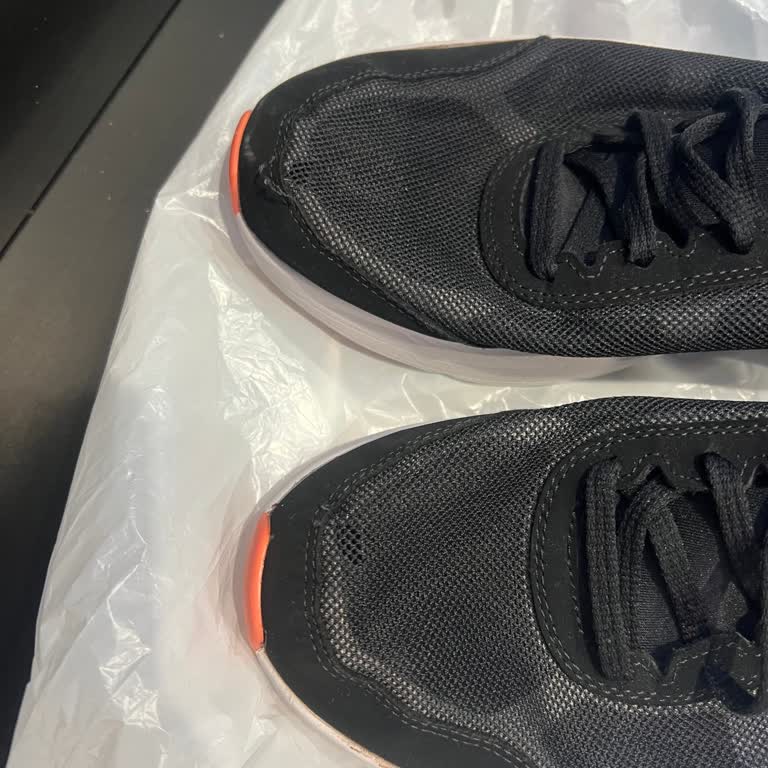 Garanti Kapsamında Ayakkabı Delindi, Kullanıcı Hatası Denilerek Talebim Reddedildi