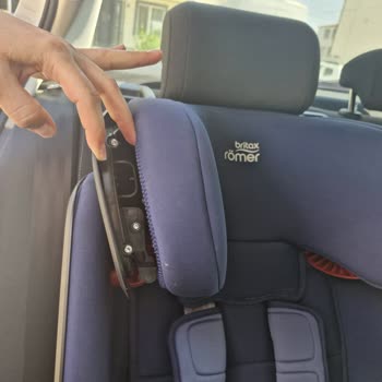 Britax Römer Oto Koltuğunda Baş Yaslama Kısmı Sorunu Ve Garanti Mağduriyeti