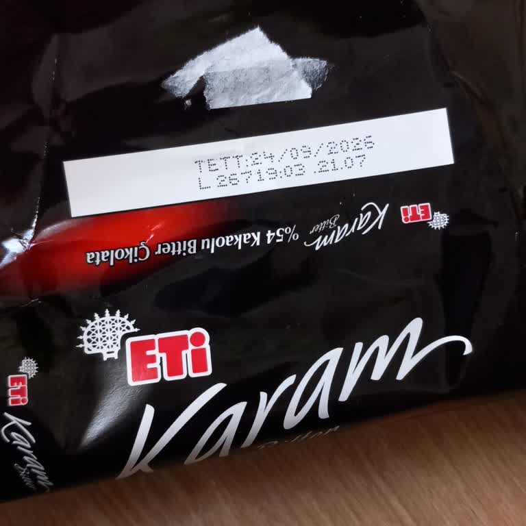 Eti Karam Ürününde Son Kullanma Tarihine Rağmen Küf Tadına Rastladım