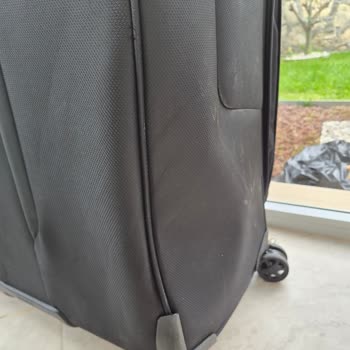 I Face Baggage Damage on SunExpress Flight — Samsonite Suitcase Cracked After Arrival