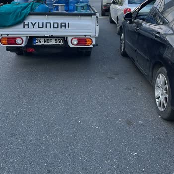 Su Dağıtım Aracının Hatalı Parkı Ve Sürücü İlgisizliği