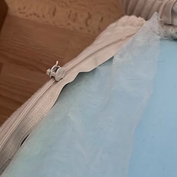 Aldığım Koltuk Ve Pufta Sürekli Çökme, Kayma Ve Kalite Sorunları Yaşıyorum