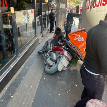 Horoz Lojistik Sürücüsünden Trafikte Bıçaklı Saldırı Ve Maddi Zarar Talebi