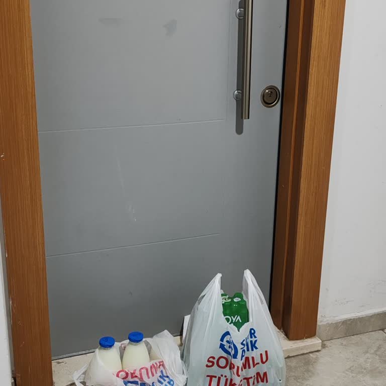 Teslimat Saatine Uyulmadı Ürünler Kapıda Bırakıldı Ve Bozulma Riski Oluştu