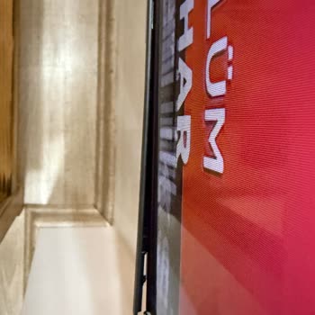 Aldığım Televizyonda Ölü Piksel Ve Çerçeve Kırığı Var, Değişim Talep Ediyorum