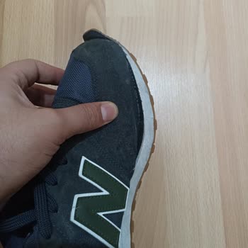 Kısa Sürede Deforme Olan Ayakkabı Ve Satıcıya Ulaşılamaması