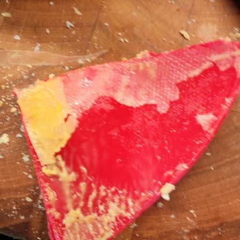 Süre Çiftliği Gurmepark'tan Sipariş Ettiğim Peynirde Kötü Koku Sorunu!