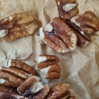 Migros'tan Aldığım Pikan Cevizi Bayat Ve Kurtlu Çıktı