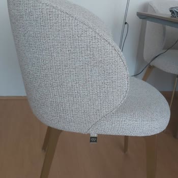 İnegöl Plus Mobilya Sandalyelerin Ayaklarının Değiştirilmesini Talep Ediyorum