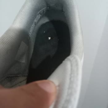 Kısa Sürede Parçalanan Ayakkabı İçin Değişim Talebim Reddedildi