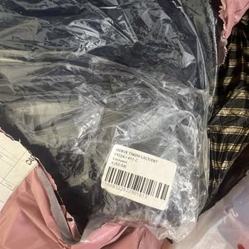 Yanlış Kargo Ve Yetersiz Müşteri Hizmeti