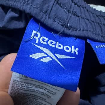 FLO Mağazasından Alınan Eşofman Kısa Sürede Tiftiklendi Ve Renk Soldu İnceleme Yapılmadı